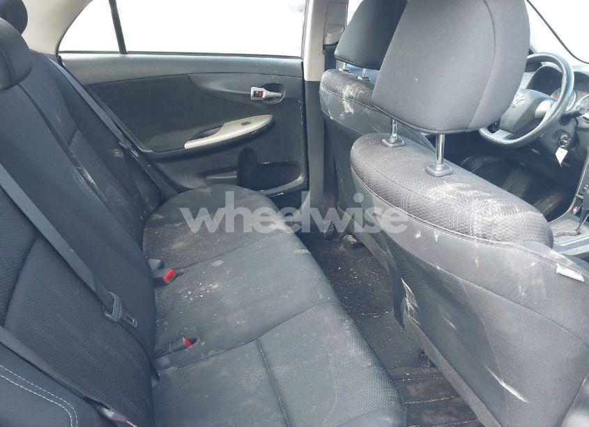 Photo 8 of 2012 Toyota Corolla S (VIN 2T1BU4EE1CC878457)