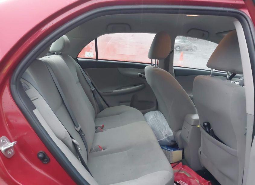 Photo 8 of 2012 Toyota Corolla LE (VIN 2T1BU4EE1CC907780)