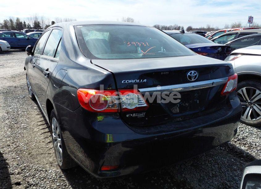 Photo 3 of 2013 Toyota Corolla LE (VIN 2T1BU4EE1DC026692)
