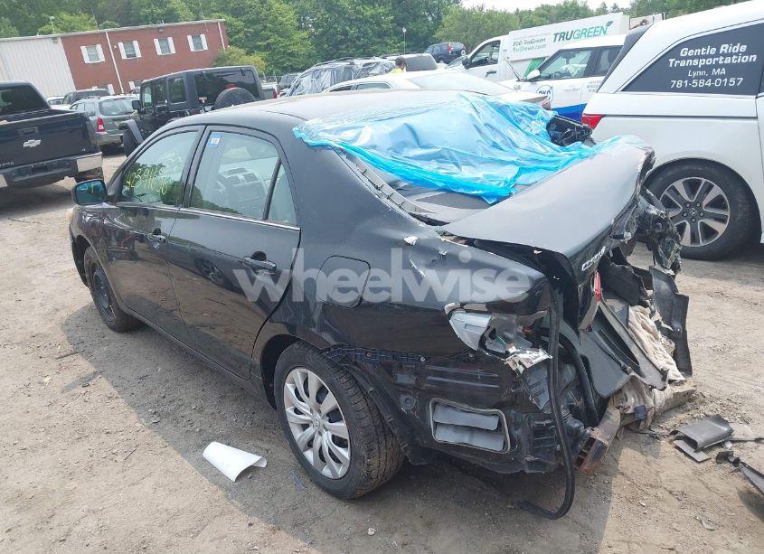 Photo 3 of 2013 Toyota Corolla LE (VIN 2T1BU4EE1DC031181)