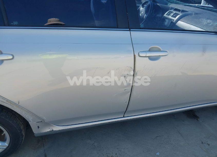 Photo 12 of 2013 Toyota Corolla LE (VIN 2T1BU4EE1DC054153)