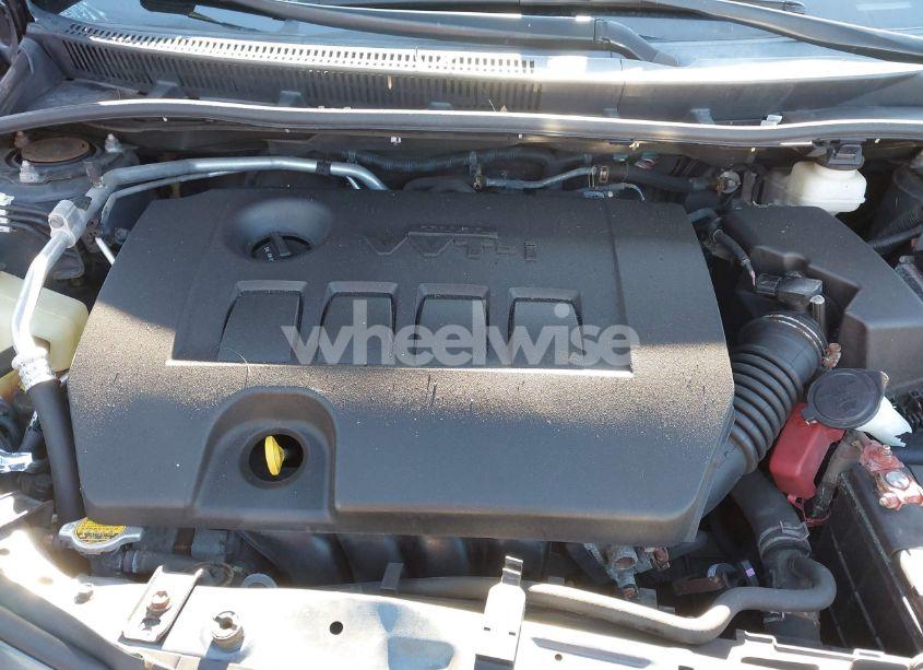 Photo 10 of 2013 Toyota Corolla LE (VIN 2T1BU4EE1DC070367)