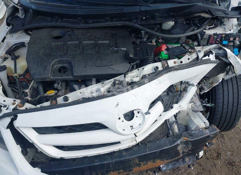 Photo 10 of 2013 Toyota Corolla S (VIN 2T1BU4EE1DC072961)