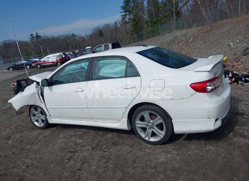 Photo 14 of 2013 Toyota Corolla S (VIN 2T1BU4EE1DC072961)