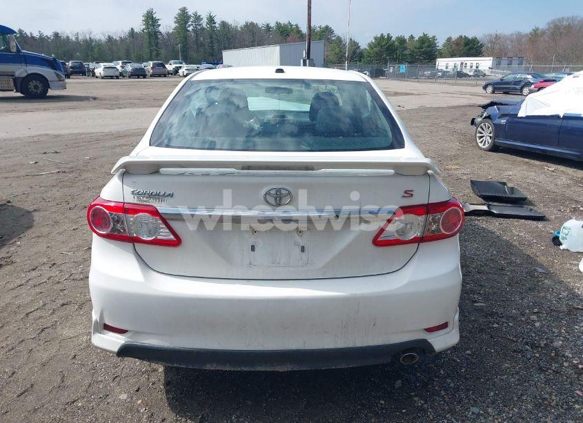 Photo 16 of 2013 Toyota Corolla S (VIN 2T1BU4EE1DC072961)