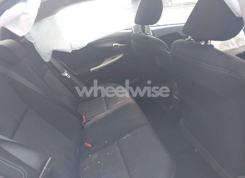 Photo 8 of 2013 Toyota Corolla S (VIN 2T1BU4EE1DC072961)