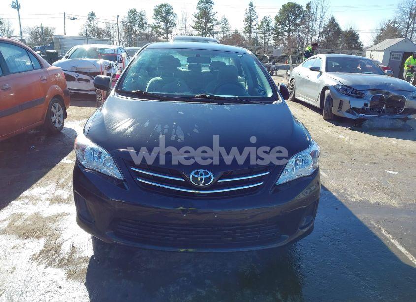 Photo 12 of 2013 Toyota Corolla LE (VIN 2T1BU4EE1DC079568)