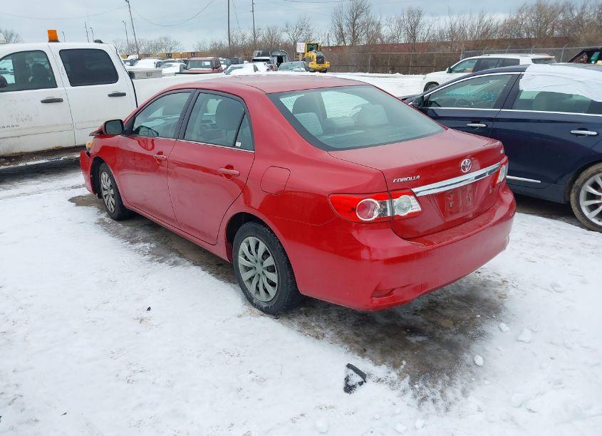 Photo 3 of 2013 Toyota Corolla LE (VIN 2T1BU4EE1DC084284)