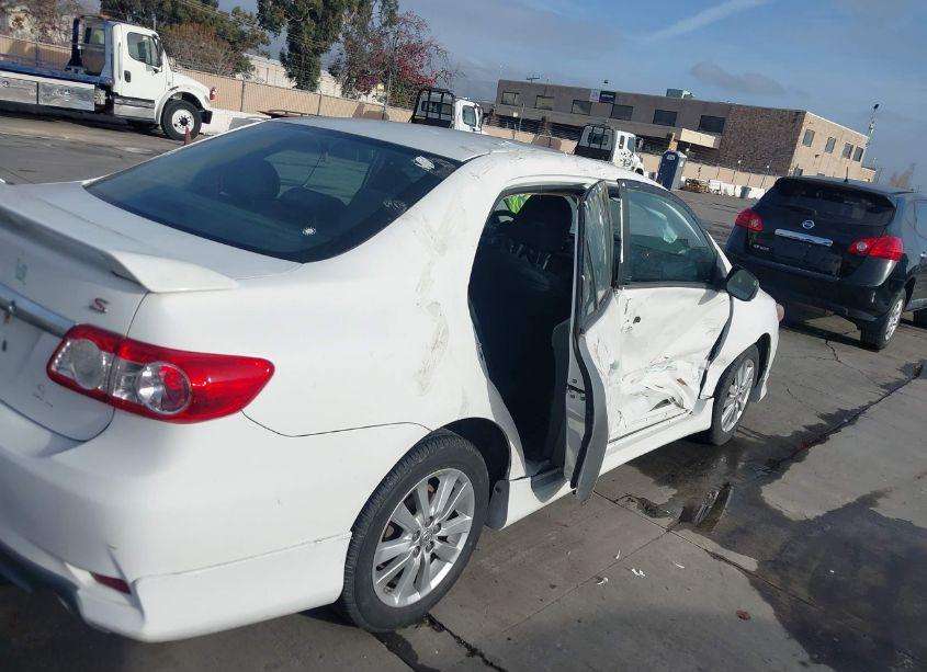 Photo 17 of 2013 Toyota Corolla S/LE (VIN 2T1BU4EE1DC084964)