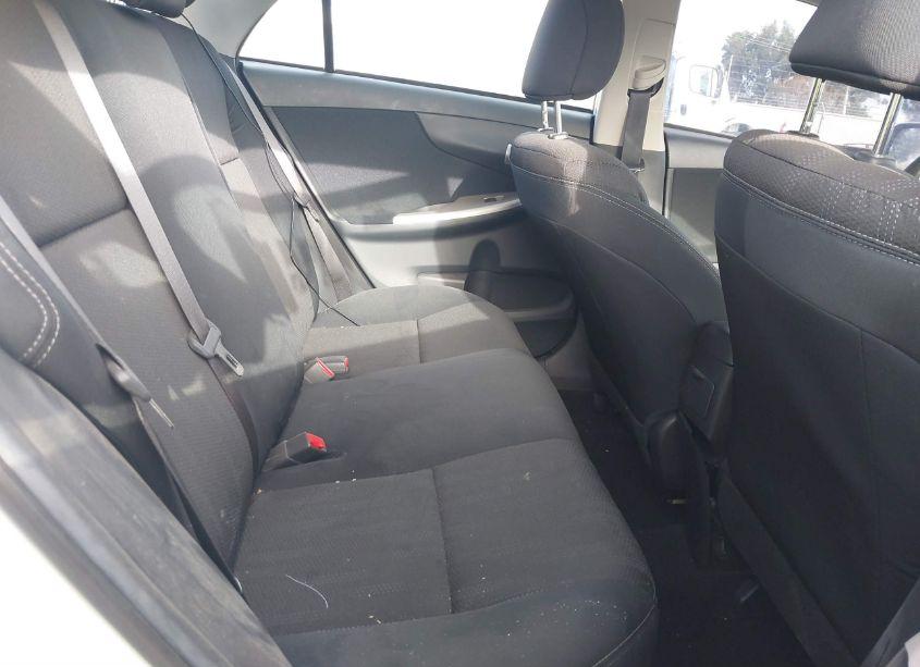 Photo 8 of 2013 Toyota Corolla S/LE (VIN 2T1BU4EE1DC084964)