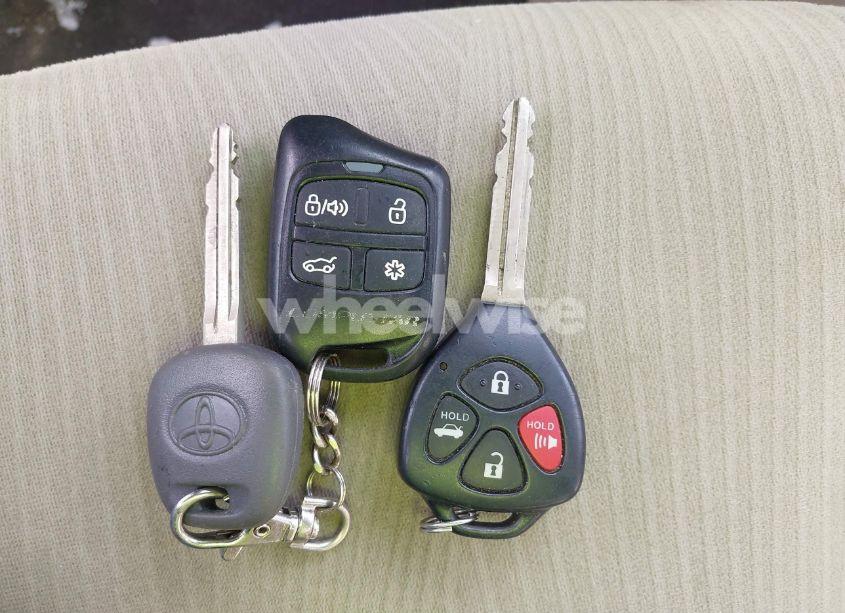 Photo 11 of 2013 Toyota Corolla LE (VIN 2T1BU4EE1DC107787)