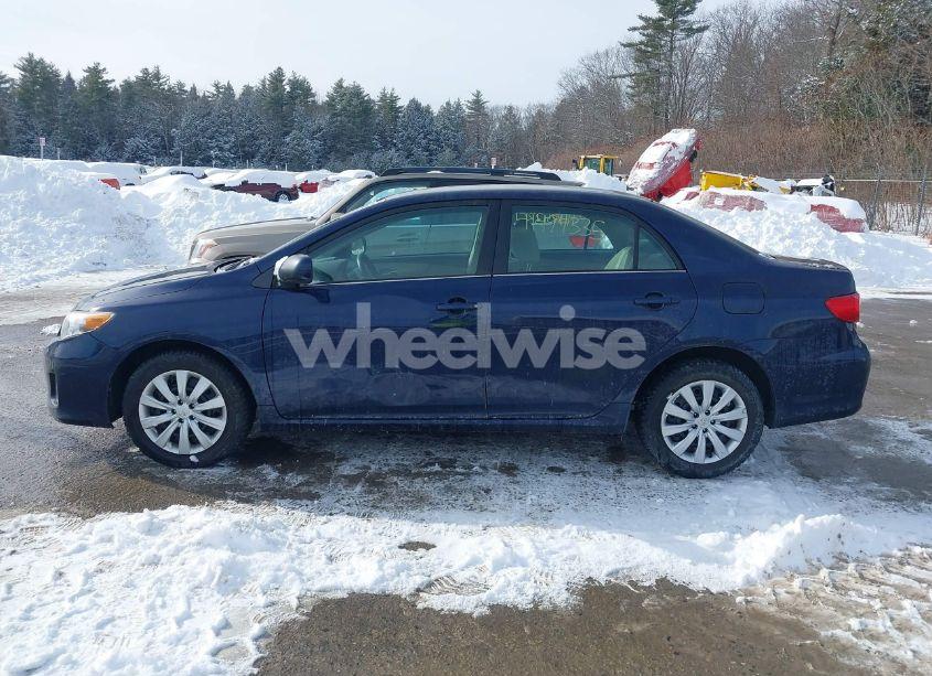 Photo 14 of 2013 Toyota Corolla LE (VIN 2T1BU4EE1DC107787)