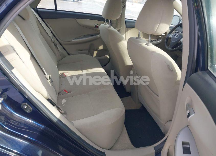 Photo 8 of 2013 Toyota Corolla LE (VIN 2T1BU4EE1DC107787)