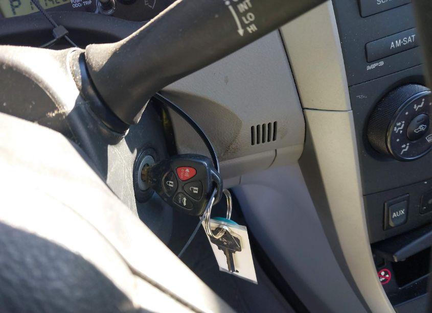 Photo 11 of 2013 Toyota Corolla L (VIN 2T1BU4EE1DC108552)