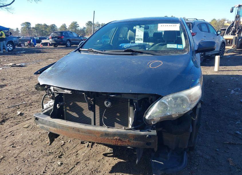 Photo 12 of 2013 Toyota Corolla L (VIN 2T1BU4EE1DC108552)