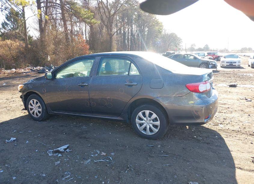 Photo 14 of 2013 Toyota Corolla L (VIN 2T1BU4EE1DC108552)