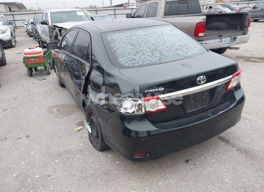 Photo 3 of 2013 Toyota Corolla L (VIN 2T1BU4EE1DC121253)