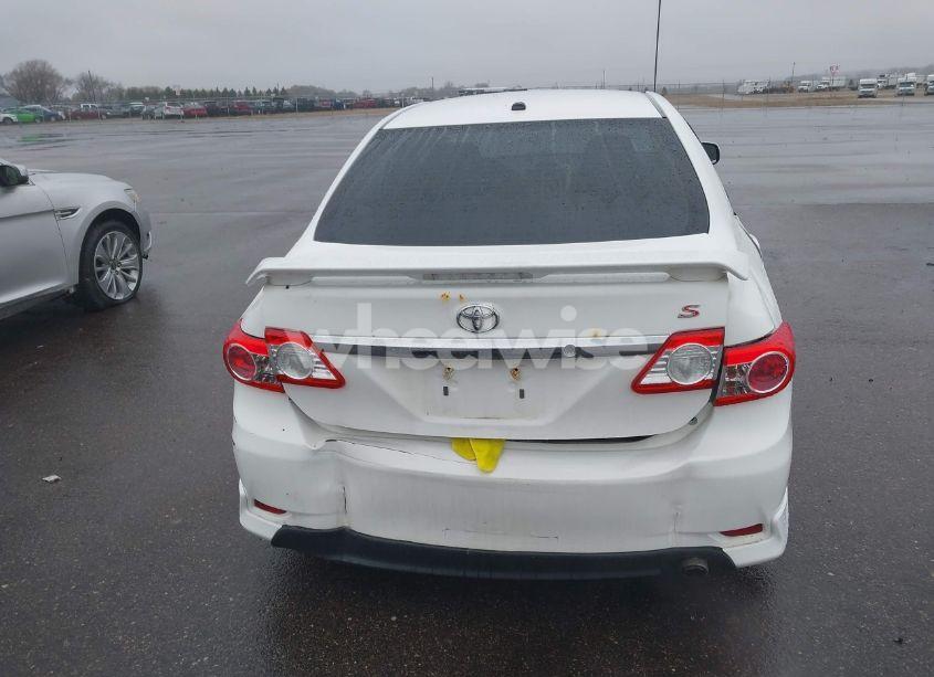 Photo 16 of 2013 Toyota Corolla S (VIN 2T1BU4EE1DC918764)