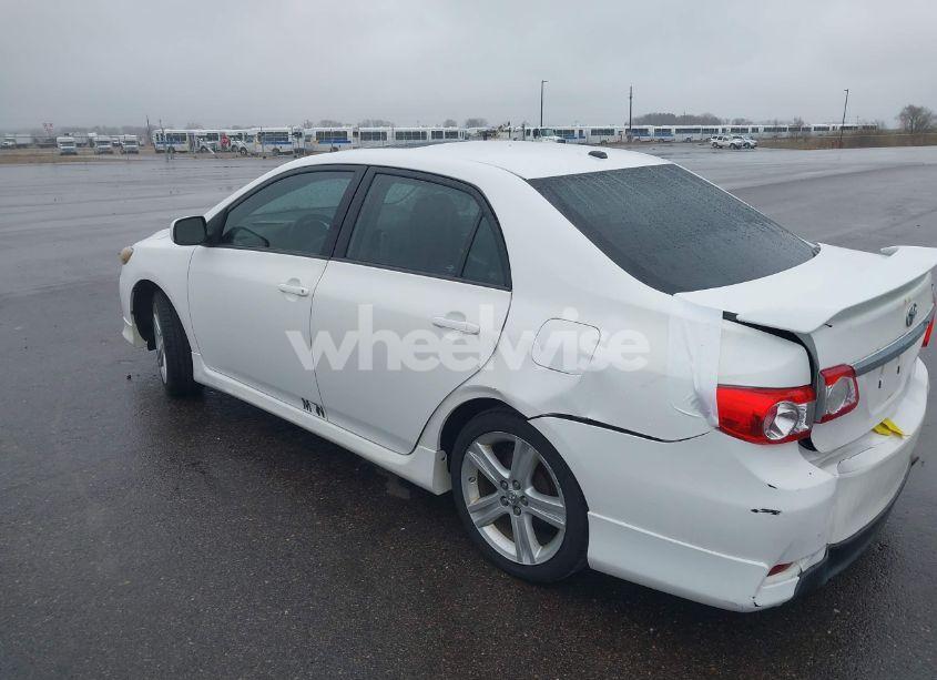 Photo 3 of 2013 Toyota Corolla S (VIN 2T1BU4EE1DC918764)