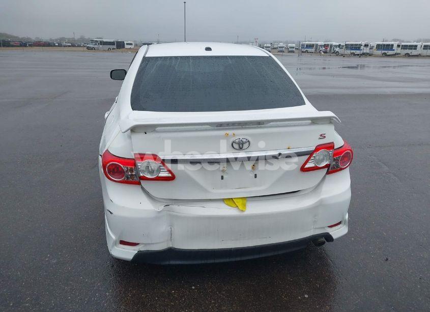 Photo 6 of 2013 Toyota Corolla S (VIN 2T1BU4EE1DC918764)