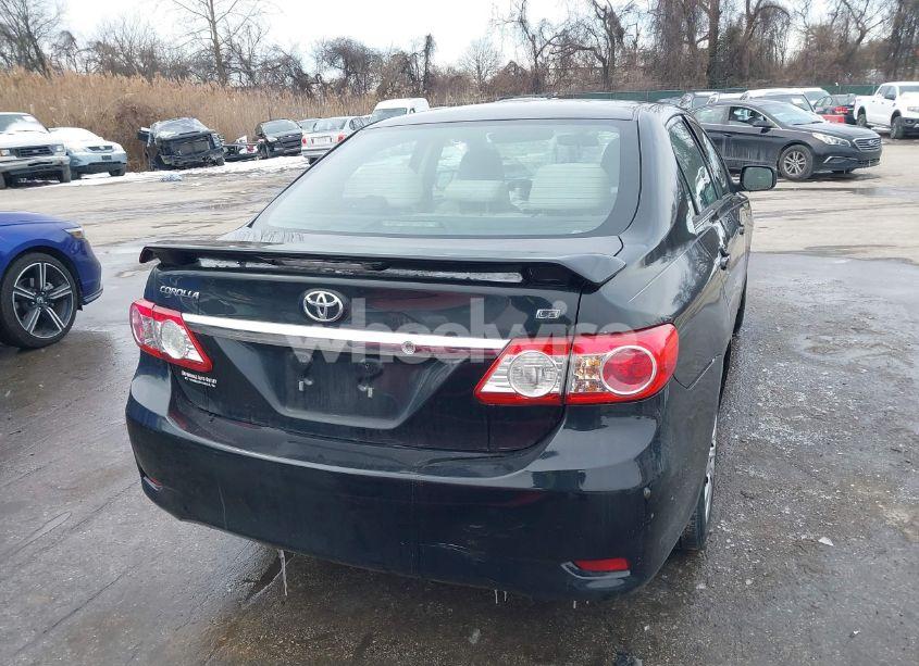 Photo 17 of 2013 Toyota Corolla LE (VIN 2T1BU4EE1DC959086)