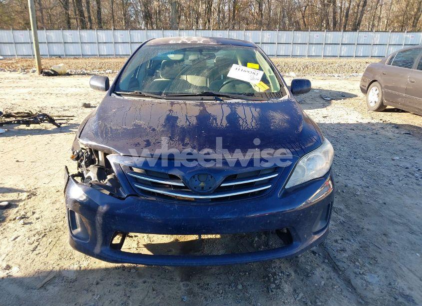Photo 12 of 2013 Toyota Corolla LE (VIN 2T1BU4EE1DC965504)