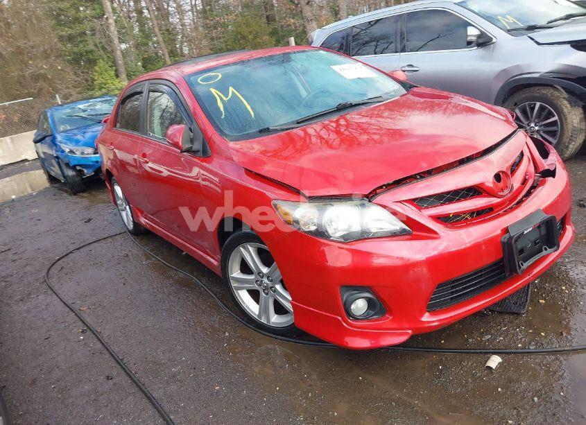 2013 Toyota Corolla S (VIN 2T1BU4EE1DC982688) main photo