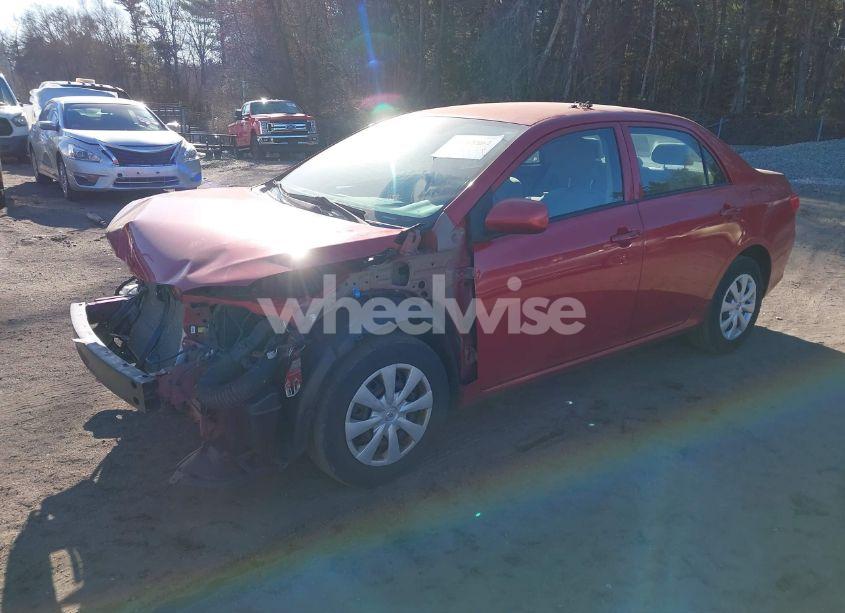 Photo 2 of 2010 Toyota Corolla LE (VIN 2T1BU4EE2AC193106)