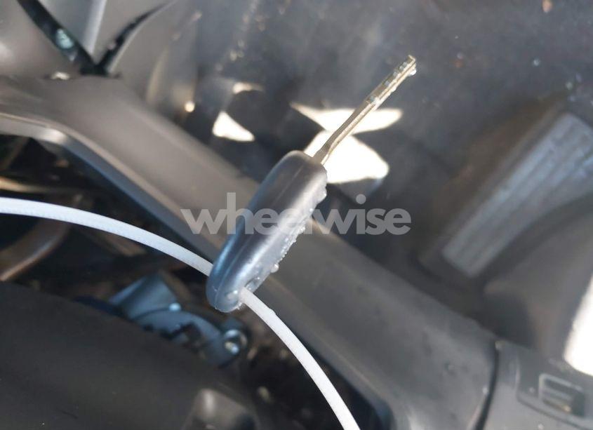 Photo 10 of 2010 Toyota Corolla S (VIN 2T1BU4EE2AC218554)