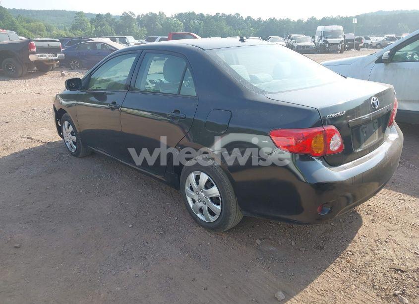 Photo 3 of 2010 Toyota Corolla LE (VIN 2T1BU4EE2AC231370)