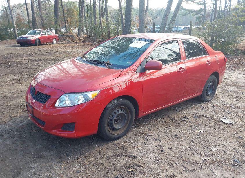 Photo 2 of 2010 Toyota Corolla LE (VIN 2T1BU4EE2AC261467)