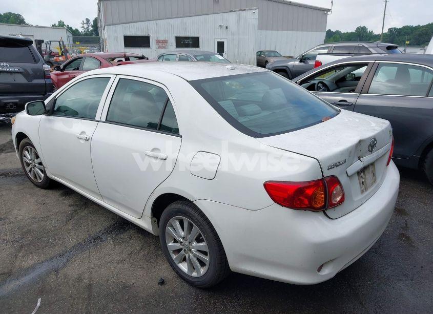 Photo 3 of 2010 Toyota Corolla LE (VIN 2T1BU4EE2AC290676)