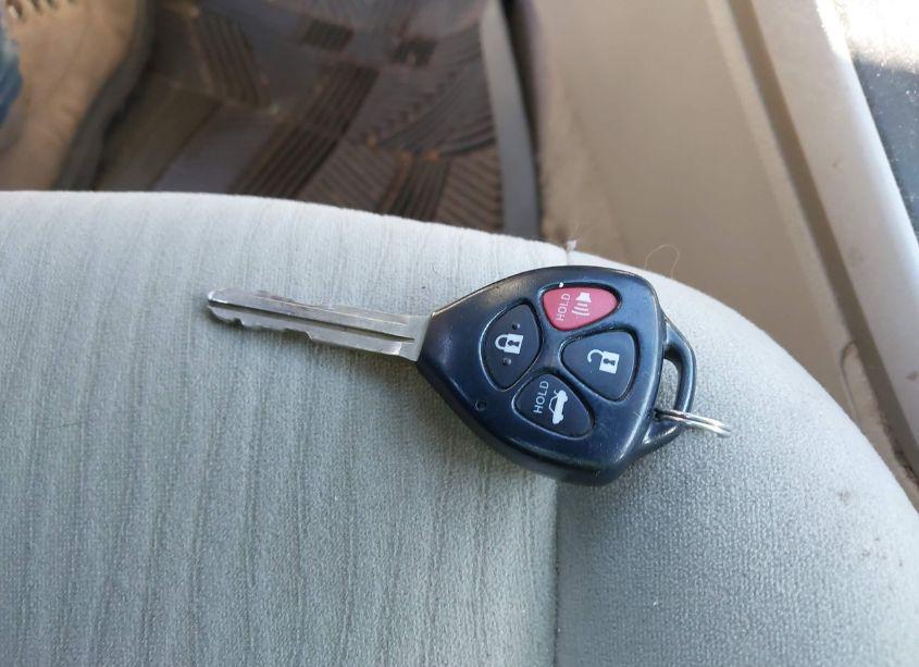 Photo 11 of 2010 Toyota Corolla LE (VIN 2T1BU4EE2AC299684)