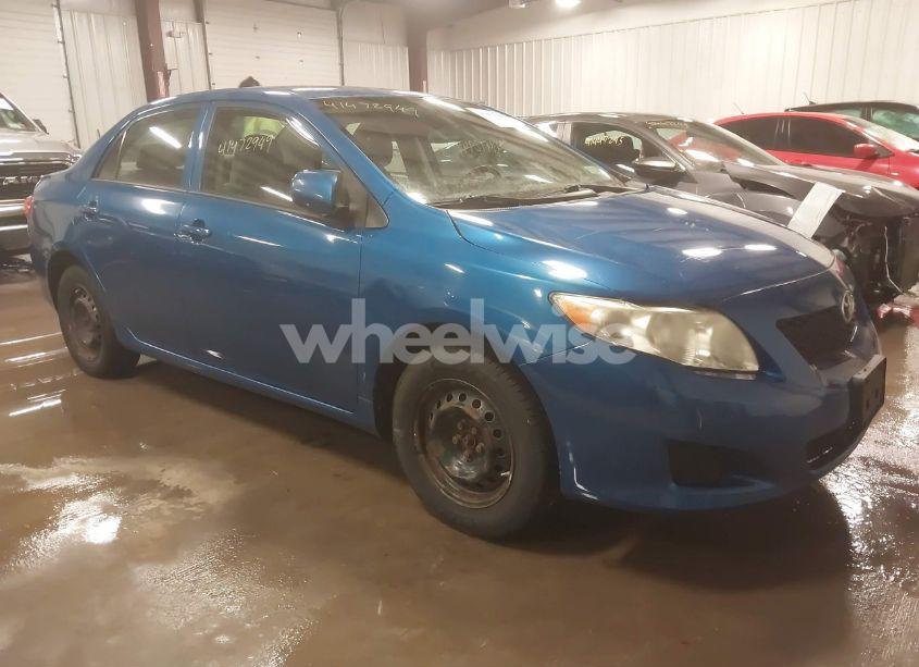 2010 Toyota Corolla LE (VIN 2T1BU4EE2AC321618) main photo