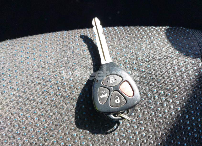 Photo 11 of 2010 Toyota Corolla S (VIN 2T1BU4EE2AC328813)