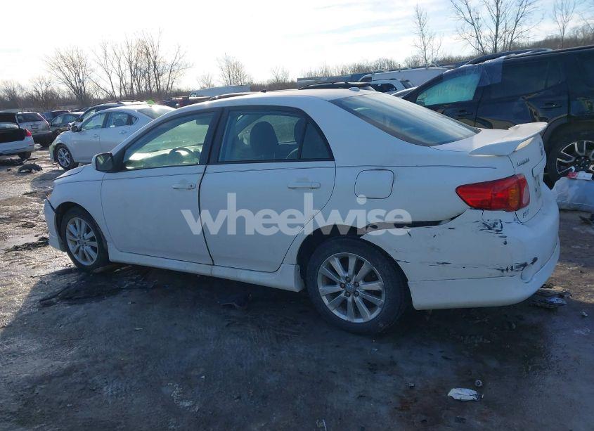 Photo 14 of 2010 Toyota Corolla S (VIN 2T1BU4EE2AC333512)