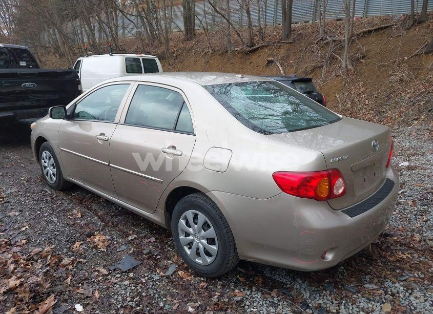 Photo 3 of 2010 Toyota Corolla LE (VIN 2T1BU4EE2AC376442)