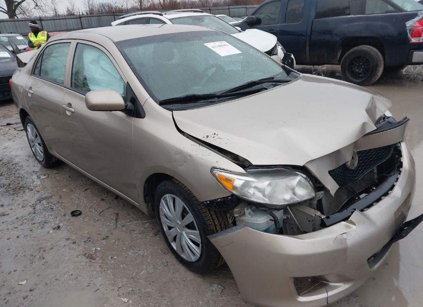 2010 Toyota Corolla LE (VIN 2T1BU4EE2AC383858) main photo
