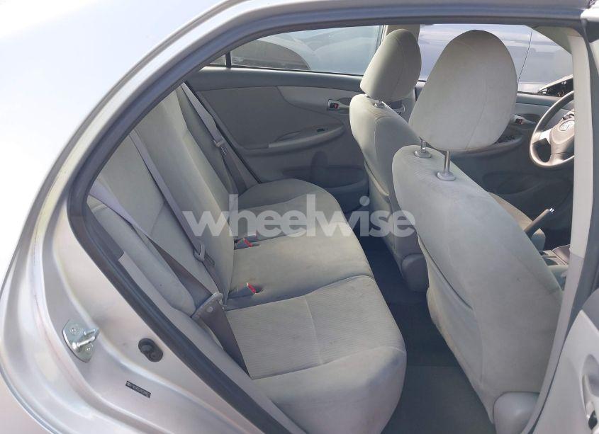 Photo 8 of 2010 Toyota Corolla LE (VIN 2T1BU4EE2AC398621)