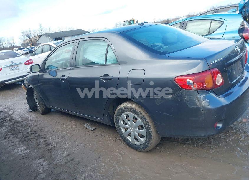 Photo 13 of 2010 Toyota Corolla LE (VIN 2T1BU4EE2AC435196)