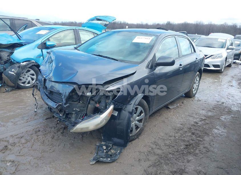 Photo 2 of 2010 Toyota Corolla LE (VIN 2T1BU4EE2AC435196)