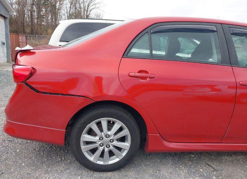 Photo 14 of 2010 Toyota Corolla S (VIN 2T1BU4EE2AC459773)