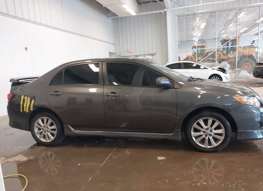 Photo 13 of 2010 Toyota Corolla S (VIN 2T1BU4EE2AC468358)
