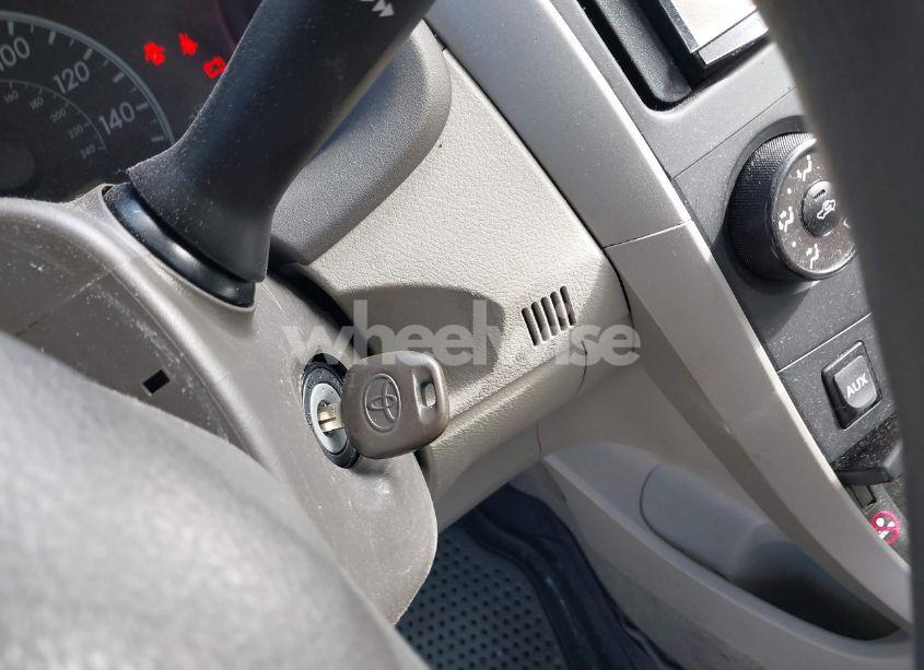 Photo 11 of 2010 Toyota Corolla LE (VIN 2T1BU4EE2AC515596)