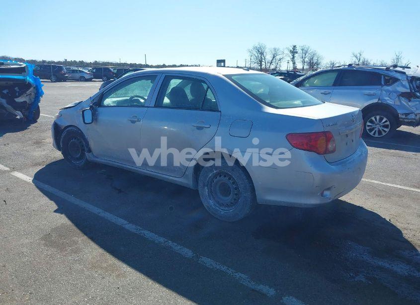 Photo 3 of 2010 Toyota Corolla LE (VIN 2T1BU4EE2AC521544)