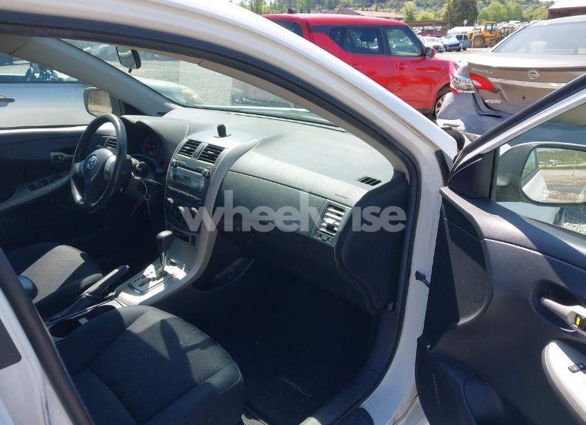 Photo 5 of 2010 Toyota Corolla S (VIN 2T1BU4EE2AC534939)