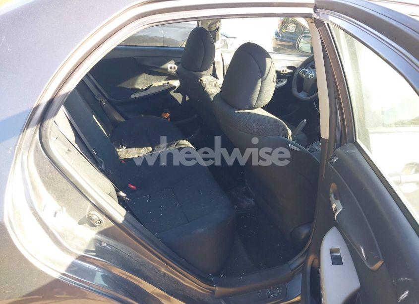 Photo 8 of 2011 Toyota Corolla S (VIN 2T1BU4EE2BC576335)