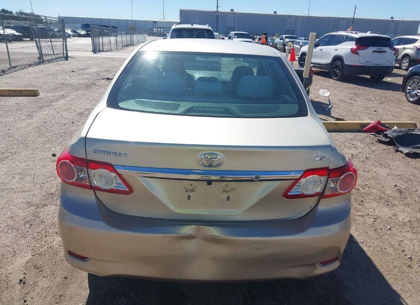 Photo 17 of 2011 Toyota Corolla LE (VIN 2T1BU4EE2BC580160)