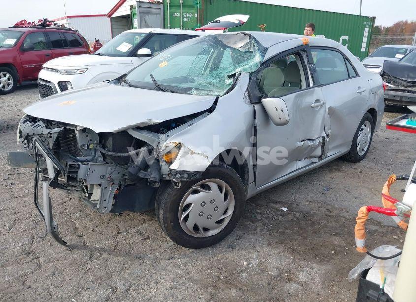 Photo 2 of 2011 Toyota Corolla LE (VIN 2T1BU4EE2BC598710)