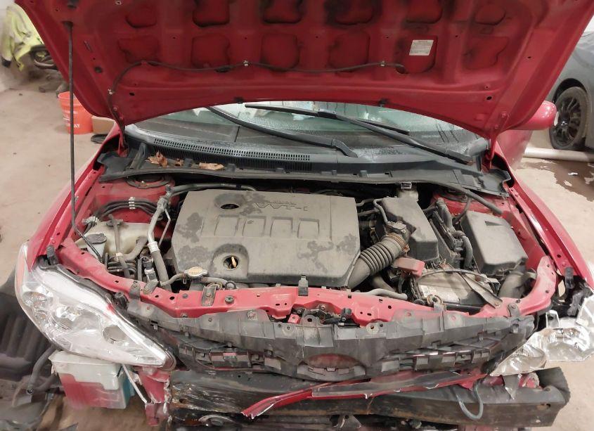 Photo 10 of 2011 Toyota Corolla LE (VIN 2T1BU4EE2BC635707)